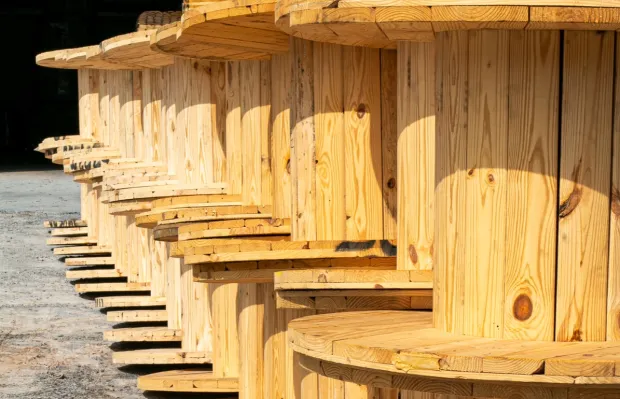 Enrouleurs, bobines et bouchons : Enrouleurs, bobines et bouchons